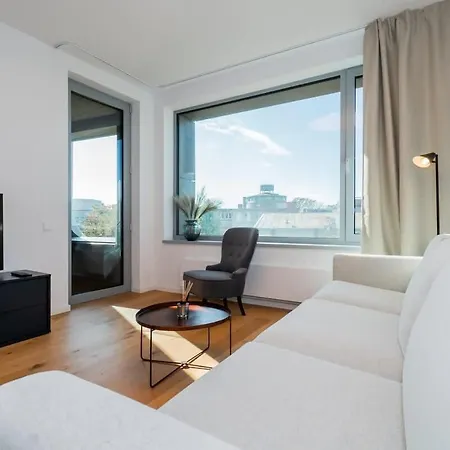 Sky Park Tower - Free Parking & Modern Style * Bratislava